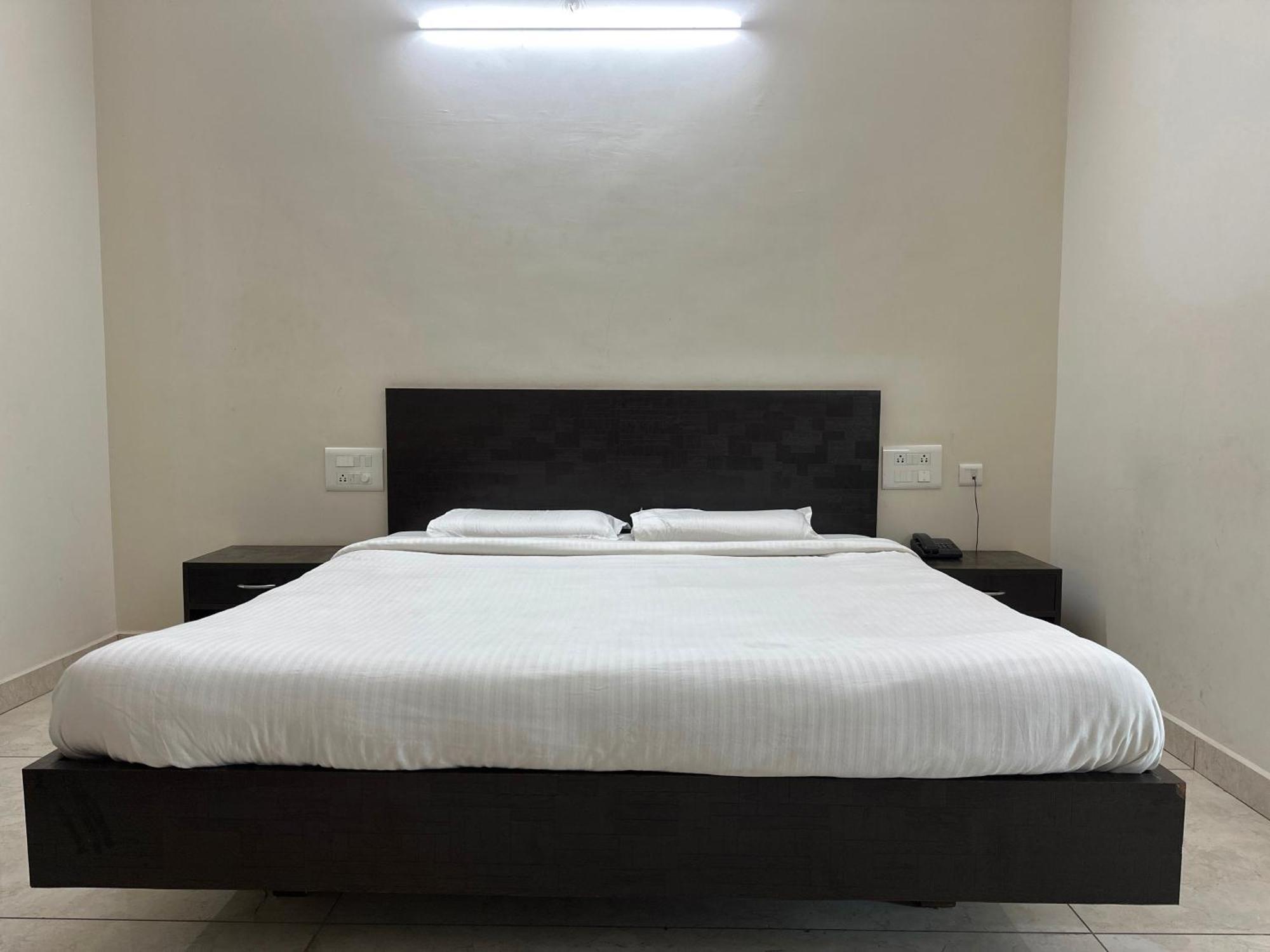 Super Hotel O Sar Residency Nanjangud Εξωτερικό φωτογραφία